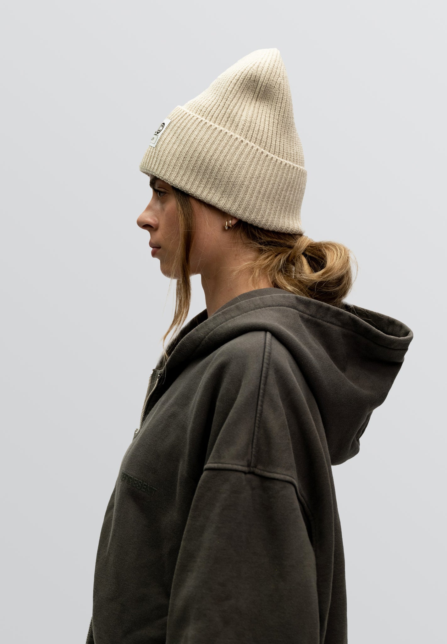 Classic Beanie Beige Oversized