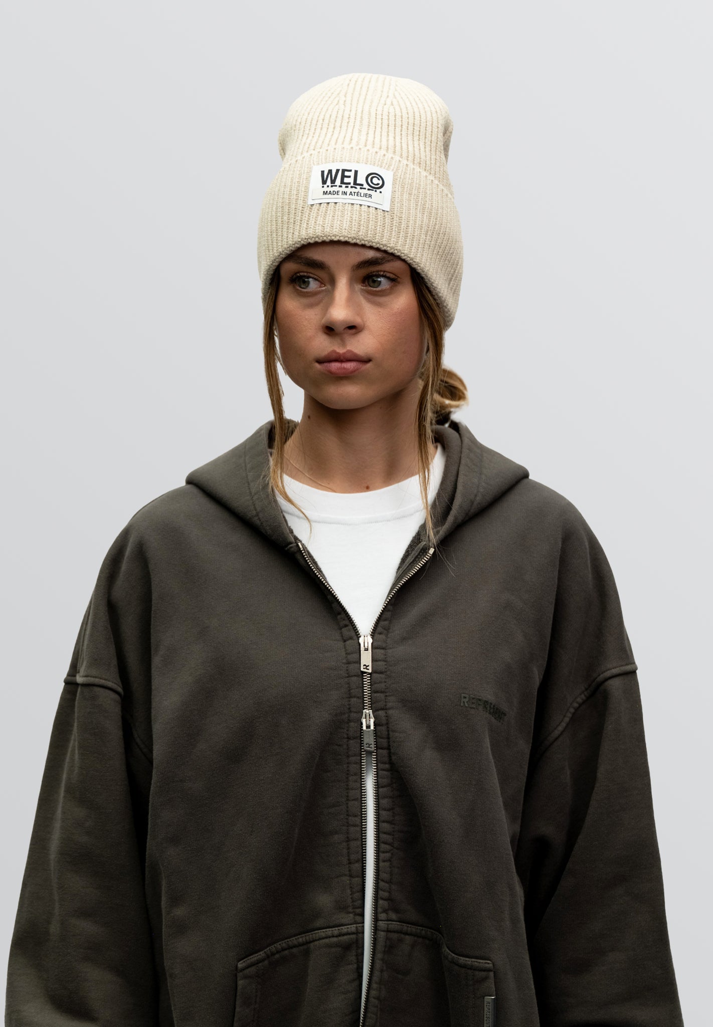 Classic Beanie Beige Oversized