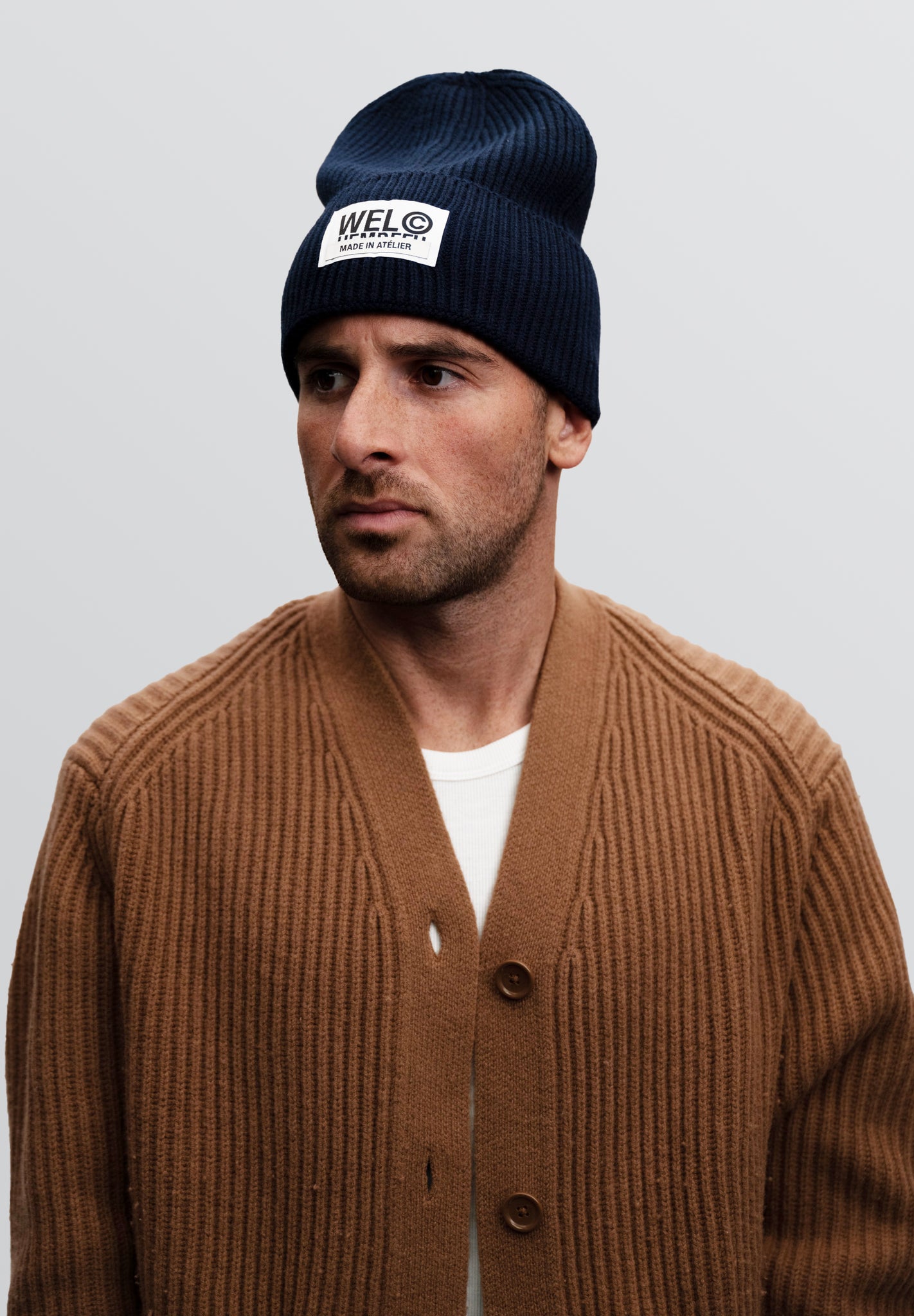 Classic Beanie Dunkel Blau Oversized