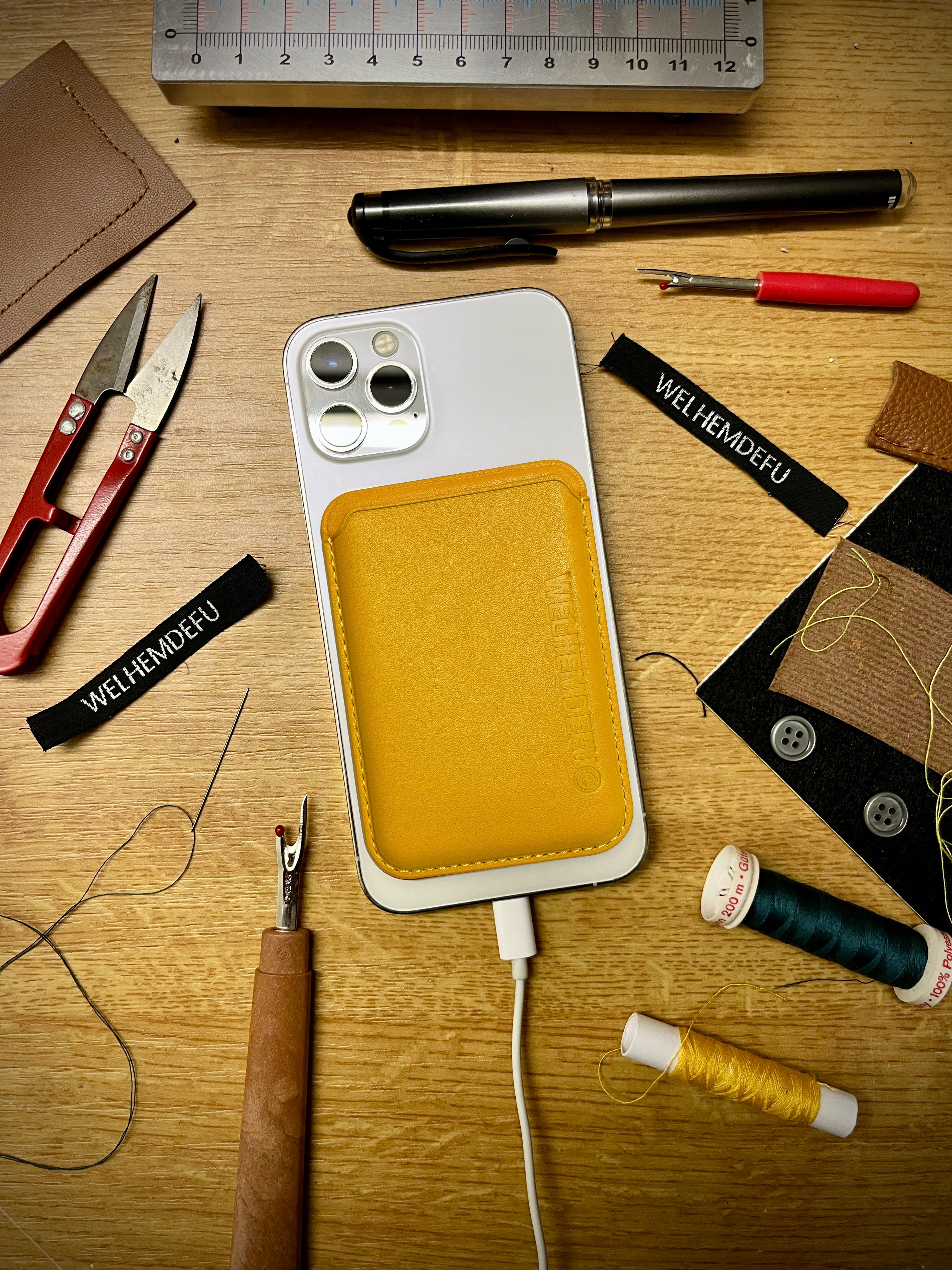 iPhone MagSafe Wallet Mustard